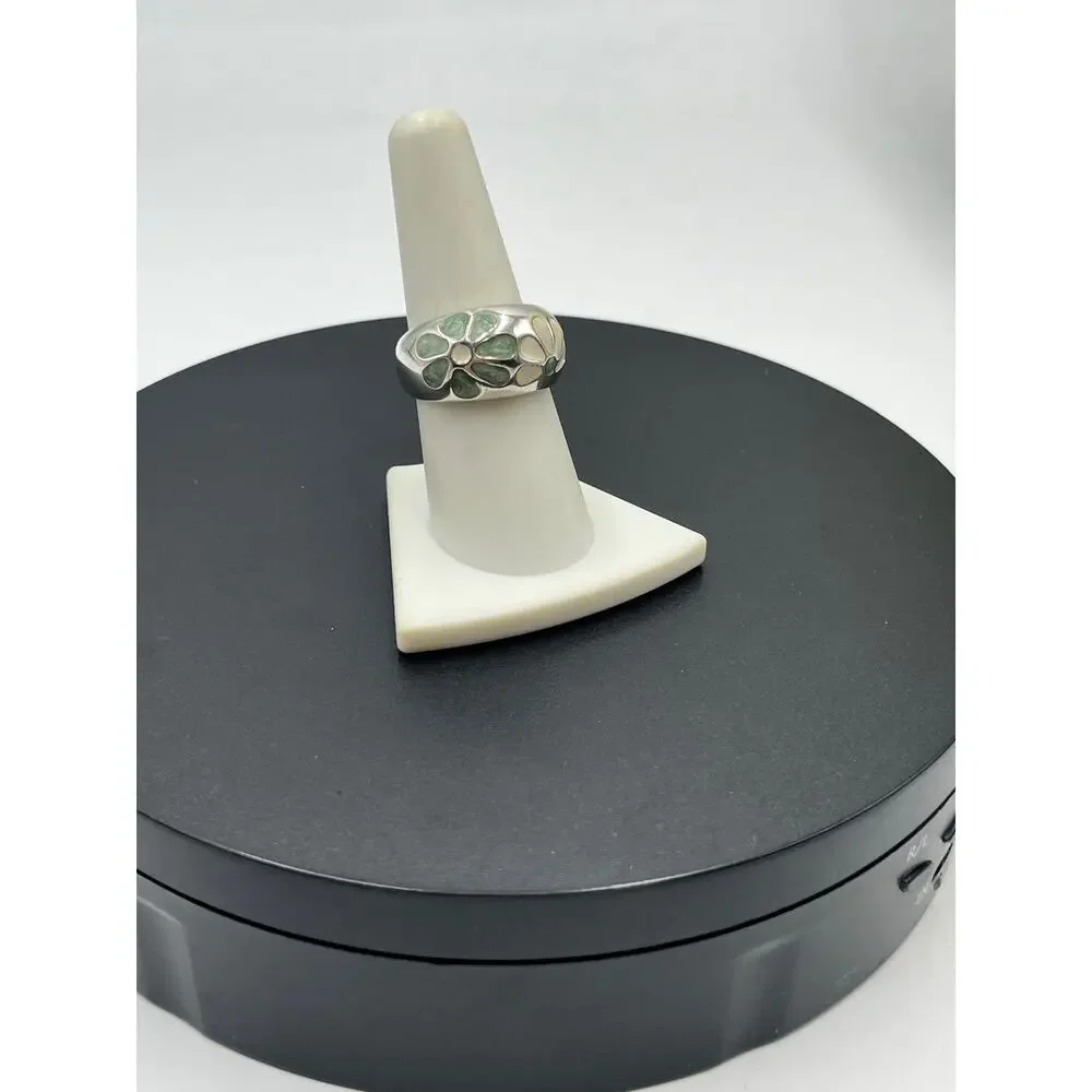 Chateau D'Argent C^A Sterling‎ Green Cream Enamel Petal Flower Dome Ring sz 8.25